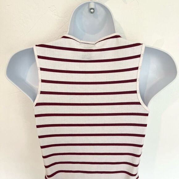 🔥4/$25 Rue 21 Junior’s Striped Tank Top Criss Cross Front White Burgundy Small - Picture 4 of 6